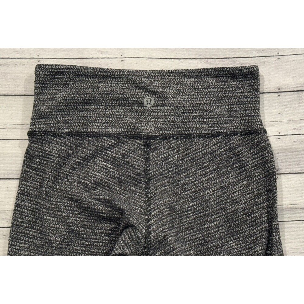 LULULEMON Womens Woven Leggings Sz 4 Black Gray High Waist Gym Yoga Workout - Picture 13 of 16